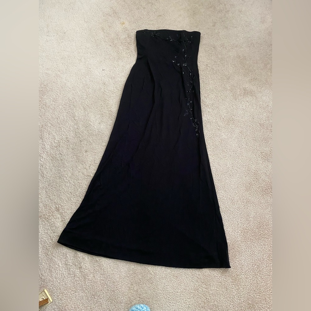 Black gown formal